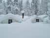 La Californie fait face à un hiver historique en matière de cumuls de neige depuis le début de la saison. Le passage de la dernière tempête a apporté des hauteurs de neige incroyables dans cet État du Sud-Ouest américain. Florilège des images les plus impressionnantes.